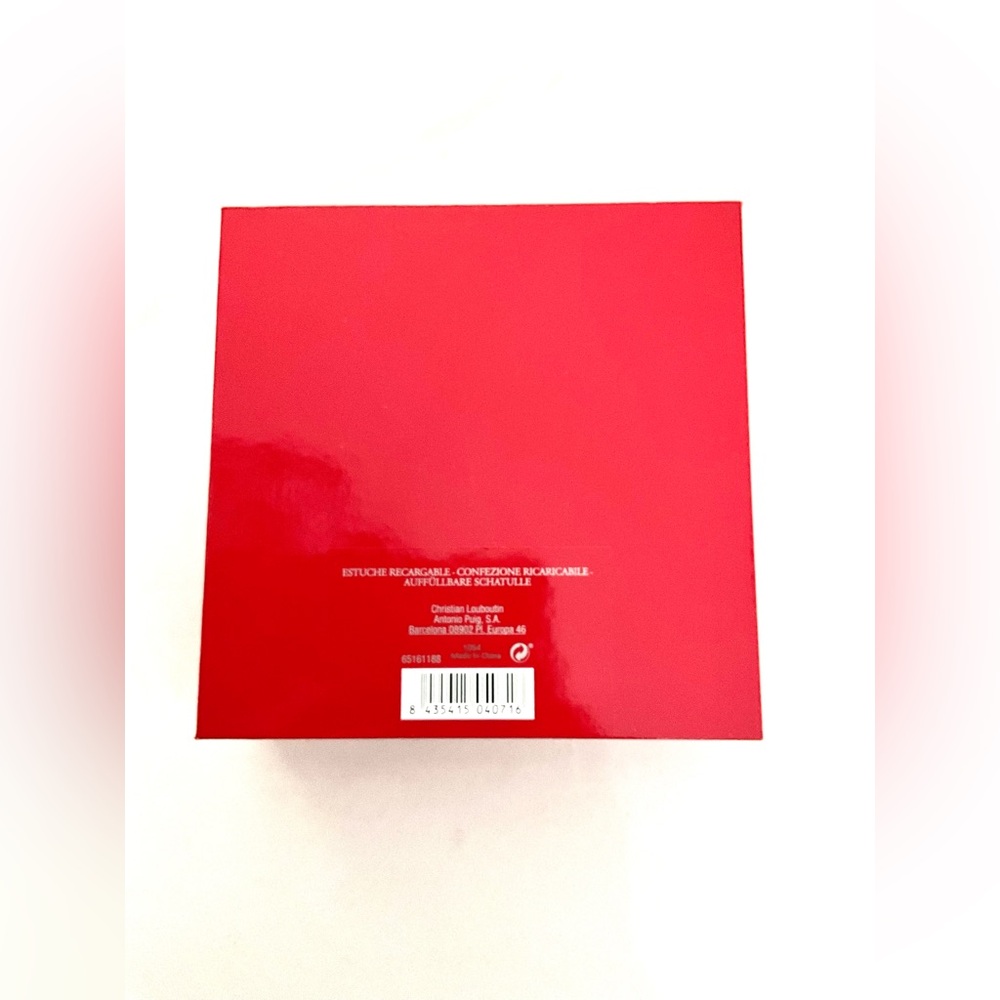 Christian Louboutin Beauty Refillable Palette Case – Studded Compact - Picture 6 of 6